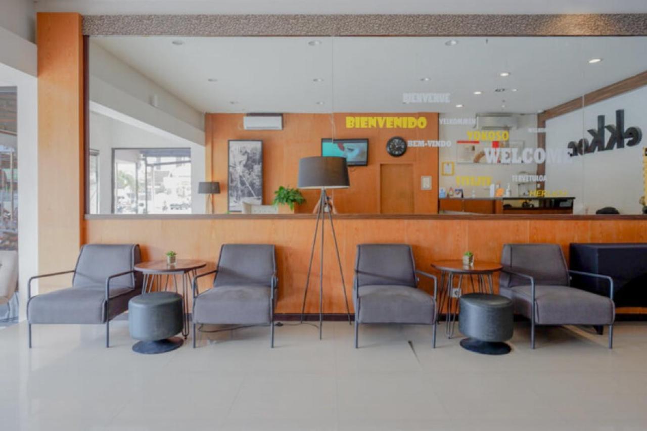 Sans Hotel Ekkon Yogyakarta By Reddoorz Ngabean Exteriér fotografie